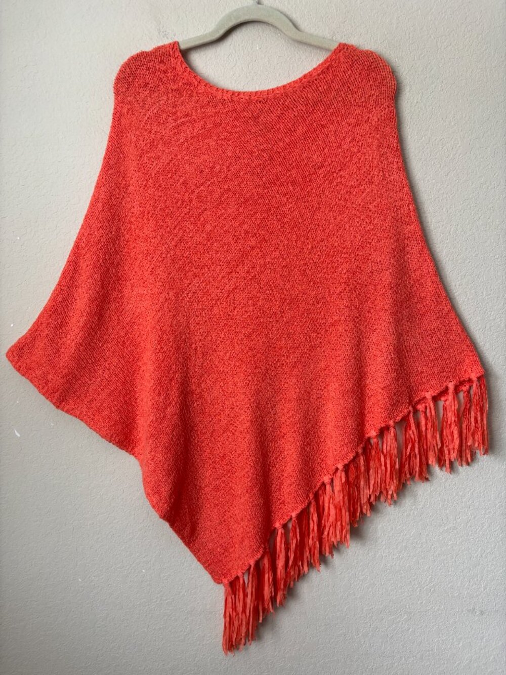 Chico's L/XL Tape Yarn Knit Fringe Trim Poncho in Nectarine